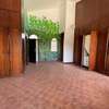 7 Bed House with En Suite in Lavington thumb 14