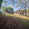 5 Bed House with En Suite in Gigiri thumb 11