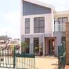 4 Bed Villa with En Suite at Opposite Kist thumb 0