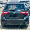 Toyota vitz black thumb 3