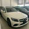 MERCEDES BENZ C200 thumb 7