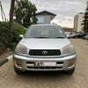 Toyota RAV4 4WD thumb 9