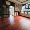 7 Bed Townhouse with En Suite in Nyari thumb 7