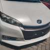 Toyota wish white colour on sale thumb 2