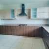 4 Bed Apartment with En Suite in Parklands thumb 5