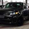 Range Rover sport SVR Black 2018 thumb 1