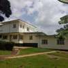 5 Bed House with En Suite at Rosslyn thumb 2