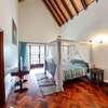 5 Bed Townhouse with En Suite in Lavington thumb 7