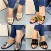 Lovely Gucci sandals thumb 3