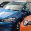 Volkswagen Touran blue 2017 thumb 8