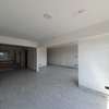 4 Bed Apartment with En Suite in Parklands thumb 5