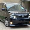 Toyota Voxy  hybrid 2018 2wd thumb 11