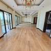 4 Bed Apartment with En Suite at Riverside Dr thumb 5