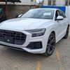 Audi Quattro Q8 2019 Sunroof thumb 10