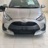 TOYOTA YARIS thumb 7