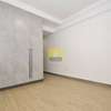 2 Bed Apartment with Gym in Riverside thumb 13