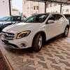 Mercedes Benz GLA 250 2017 thumb 9