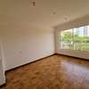 3 Bed Apartment with En Suite in Tudor thumb 11