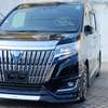 Toyota Esquire hybrid black Medalist 2018 thumb 2