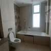 Lavishly furnished 3bedroomed apartment, all ensuite  dsq thumb 5