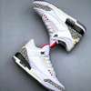 Air Jordan 3 
Size 
40-45 thumb 3