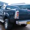 TOYOTA HILUX double cab thumb 1
