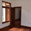 4 Bed Townhouse with Garden in Gigiri thumb 8