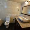 4 Bed Apartment with En Suite in Riverside thumb 9