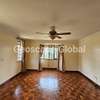 5 Bed House in Nyari thumb 3