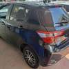 Toyota vitz thumb 6