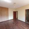 3 bedroom apartment for rent in Rhapta Road thumb 4