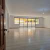 4 Bed Apartment with En Suite in Parklands thumb 0