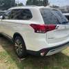 Mitsubishi outlander white 2018 thumb 3