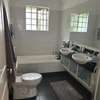 3 Bed House with En Suite in Rosslyn thumb 1