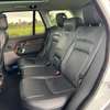2019 range Rover Vogue se thumb 3