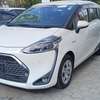 Toyota Sienta white hybrid 2019 thumb 1