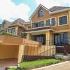 4 Bed House with En Suite in Redhill thumb 28