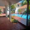 5 Bed Townhouse with En Suite at Bofa thumb 1