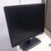 Dell Monitor 19 Inches thumb 2
