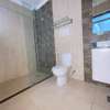 4 Bed Apartment with En Suite in Riverside thumb 5