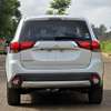 MITSUBISHI OUTLANDER thumb 1