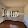 5 Bed House with En Suite in Gigiri thumb 0