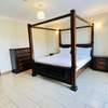 5 Bed Villa with En Suite at 151 thumb 8