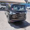 Toyota Sienta purble thumb 3