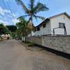 3 Bed Townhouse with En Suite at Mpaka Rd thumb 1