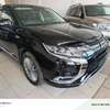 Mitsubishi outlander PHv thumb 0