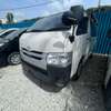 Toyota hiace 7l thumb 1