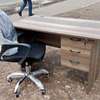 Top quality trendy office desk and chair thumb 4