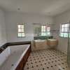 5 Bed House with En Suite in Nyari thumb 33