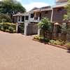 5 Bed House with En Suite in Lavington thumb 19